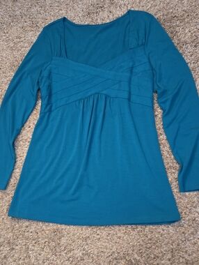 Women’s Teal Long-Sleeve Pleated Empire Top